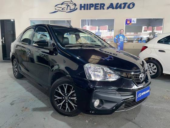 TOYOTA ETIOS 1.5 PLATINUM SEDAN 16V FLEX 4P AUTOMÁTICO